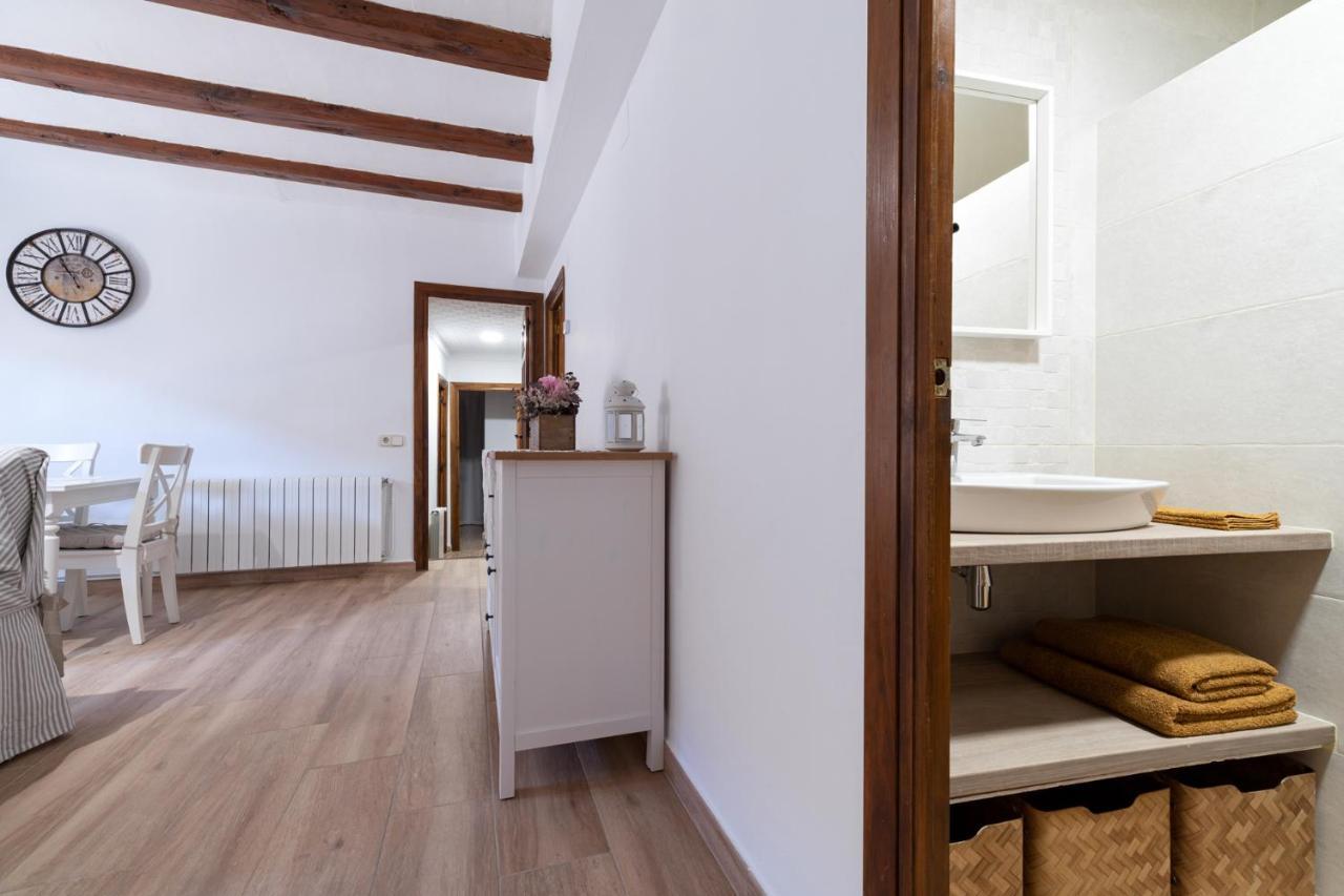 La Casa Del Escudo Apartment รูเบียโลส เด โมรา ภายนอก รูปภาพ