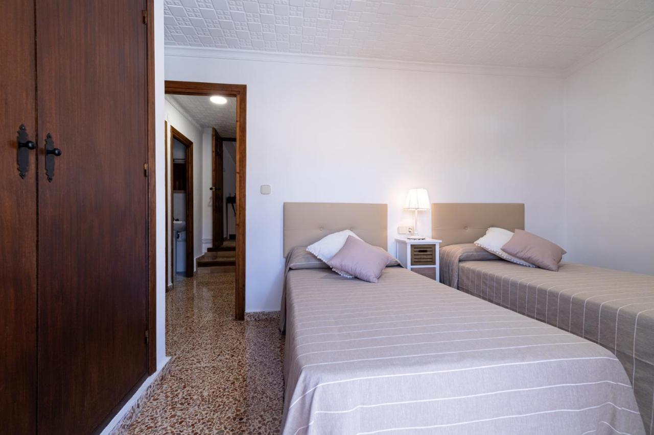 La Casa Del Escudo Apartment รูเบียโลส เด โมรา ภายนอก รูปภาพ