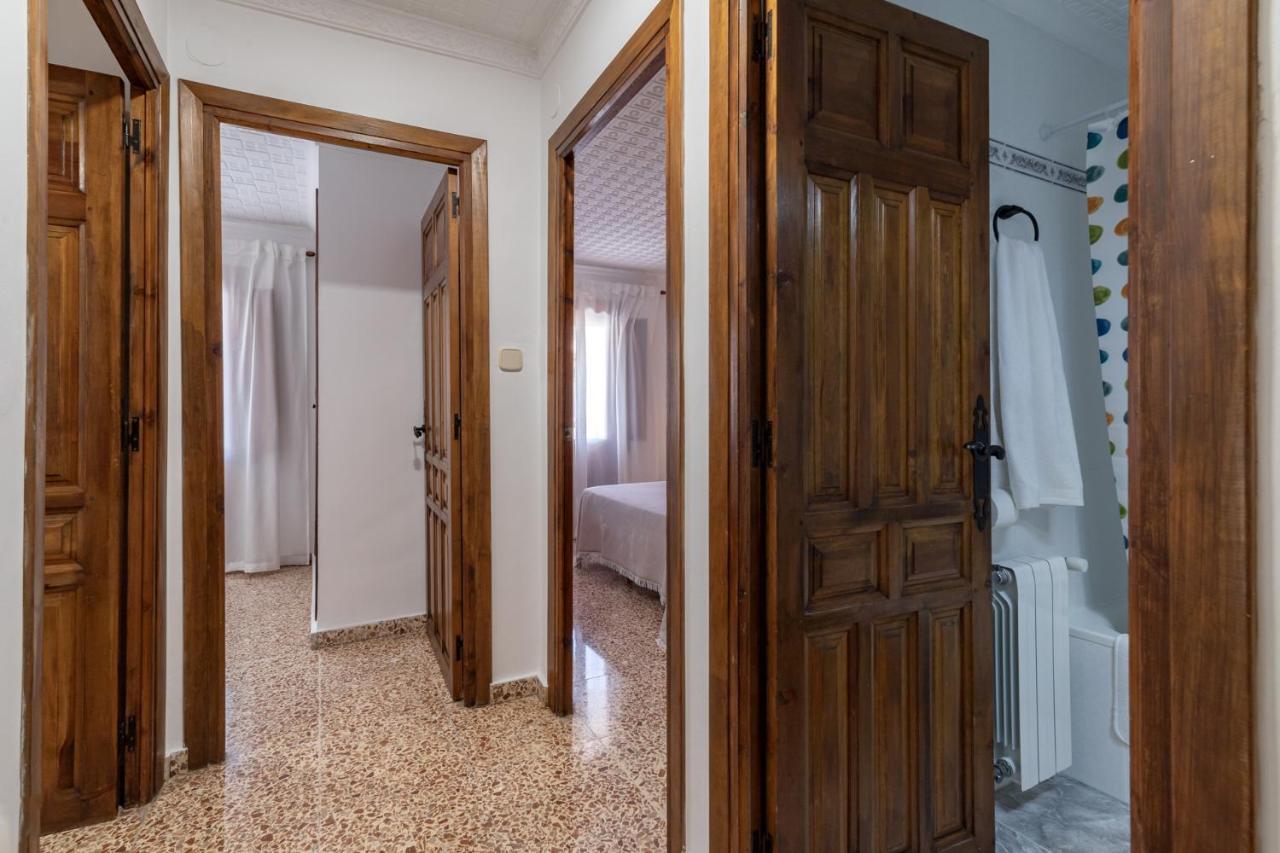 La Casa Del Escudo Apartment รูเบียโลส เด โมรา ภายนอก รูปภาพ