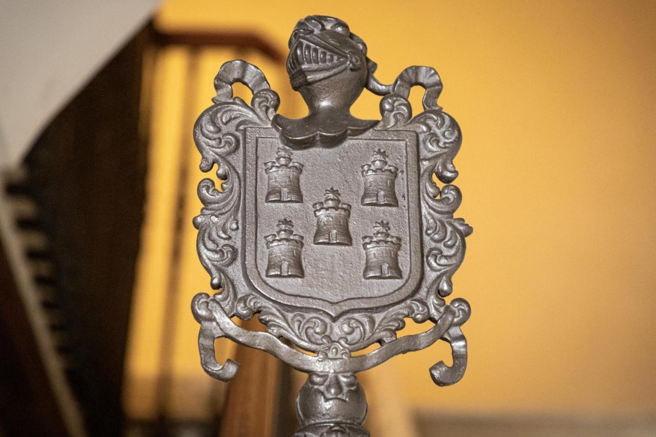 La Casa Del Escudo Apartment รูเบียโลส เด โมรา ภายนอก รูปภาพ